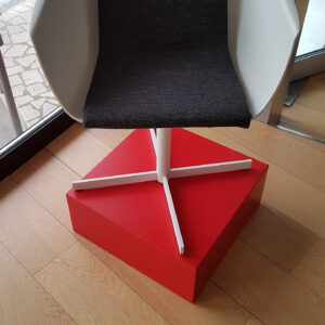 Poltroncina Poliform "Strip"
